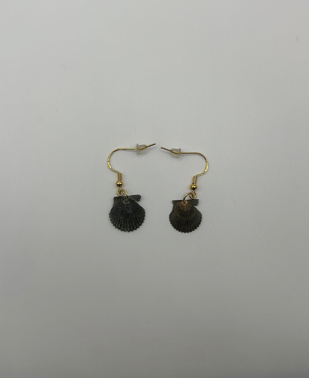 Mini Scallop Earrings